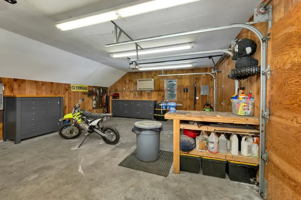 815 Dodge Hill Road Francestown NH 03043