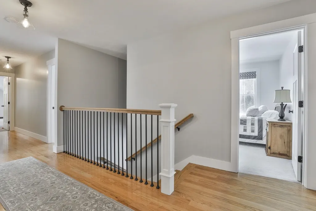 9 Quigley Way Brookline NH 03033