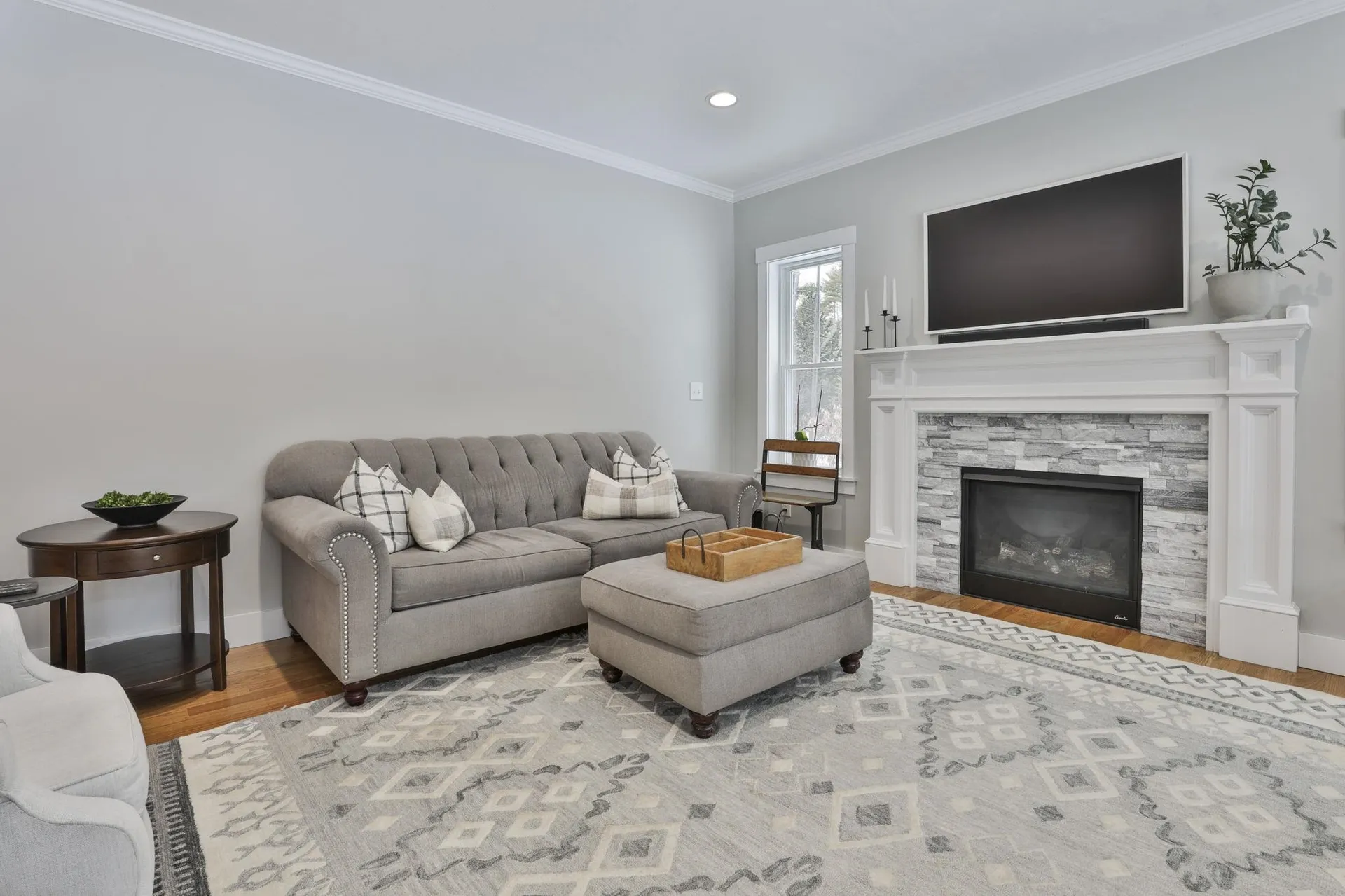 9 Quigley Way Brookline NH 03033