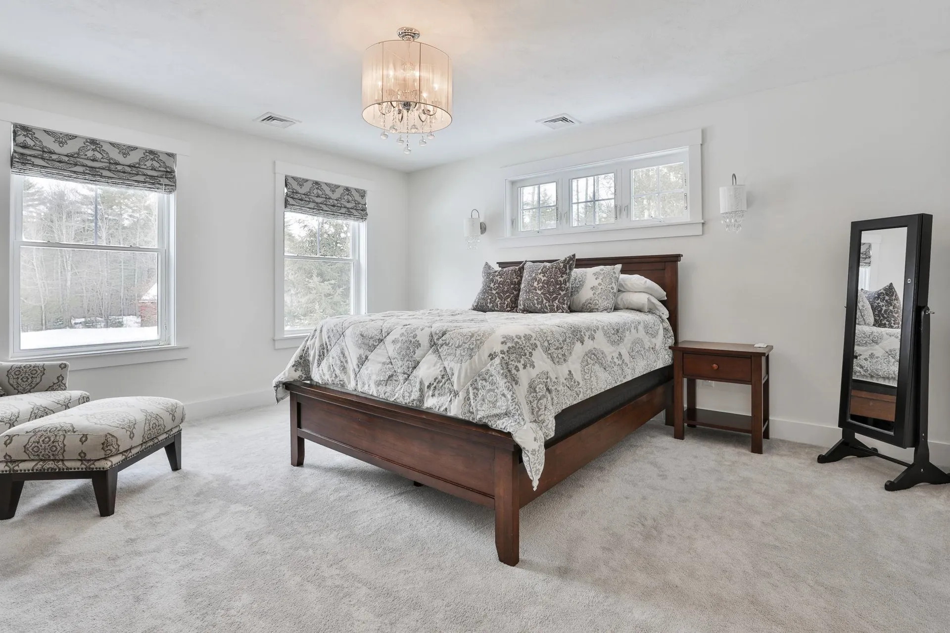 9 Quigley Way Brookline NH 03033