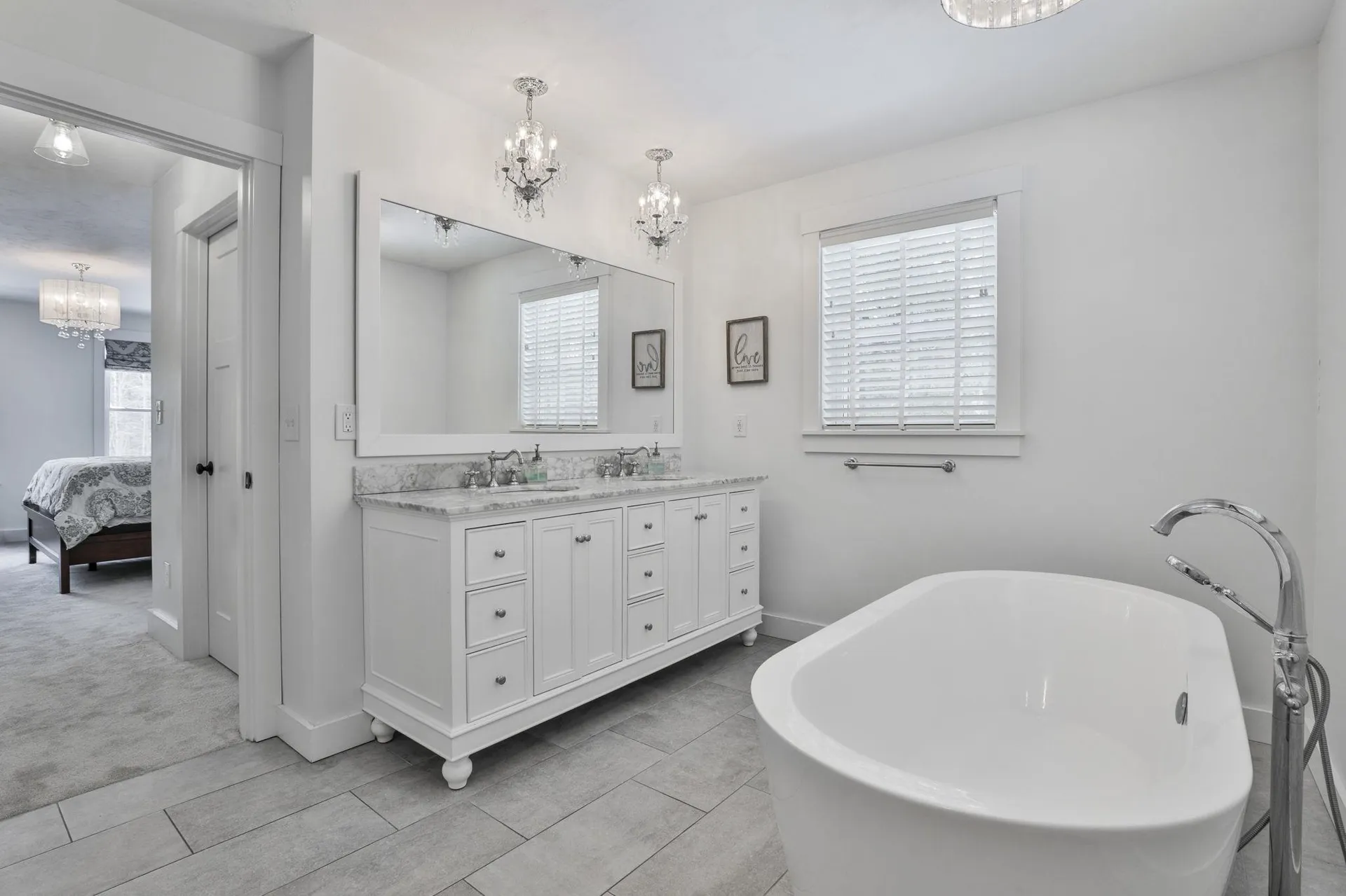 9 Quigley Way Brookline NH 03033