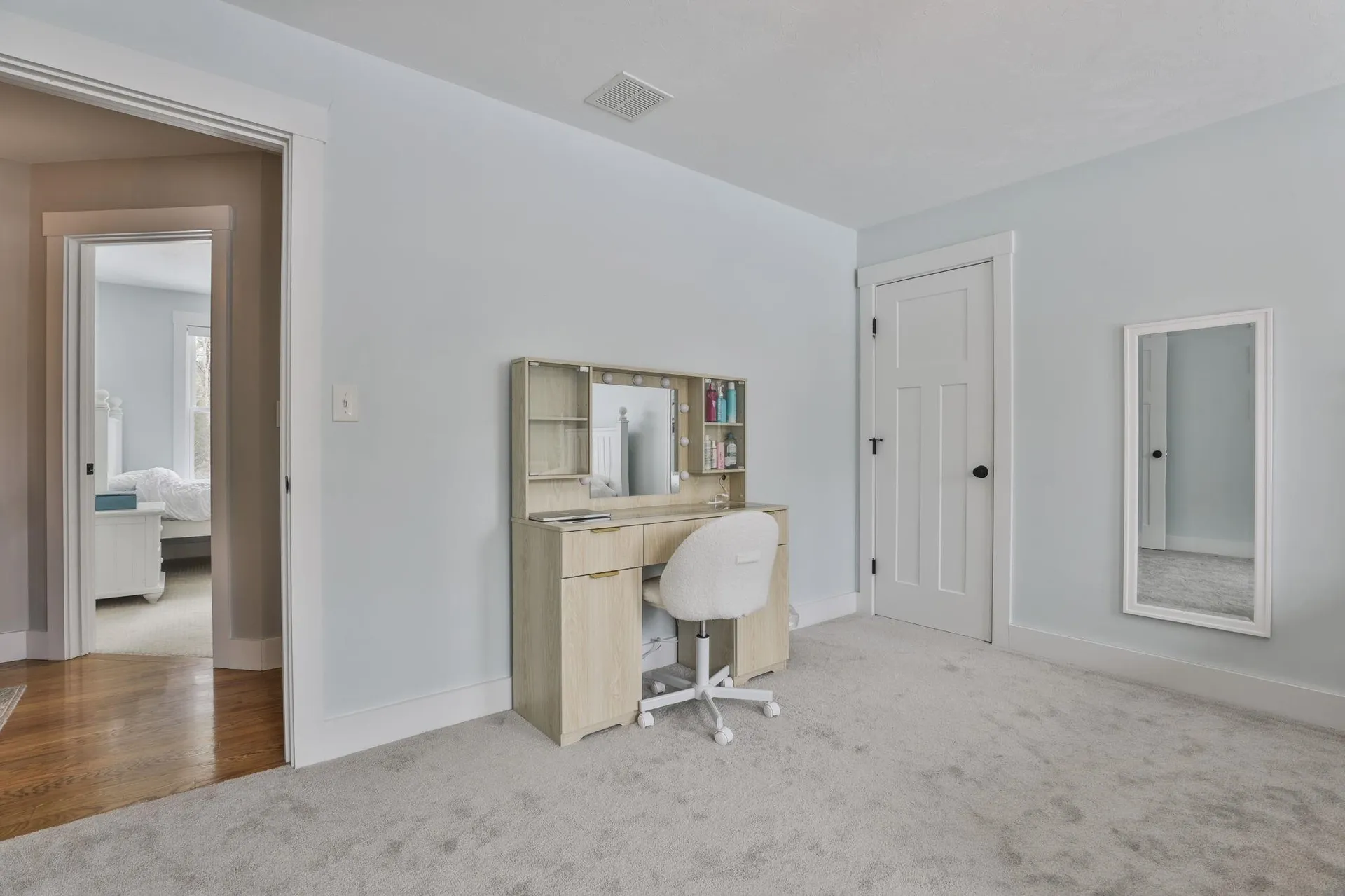 9 Quigley Way Brookline NH 03033