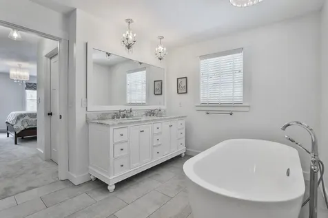 9 Quigley Way Brookline NH 03033