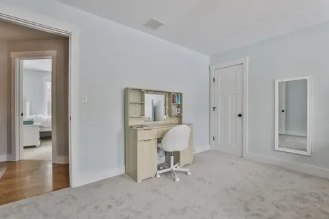 9 Quigley Way Brookline NH 03033