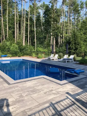 9 Quigley Way Brookline NH 03033