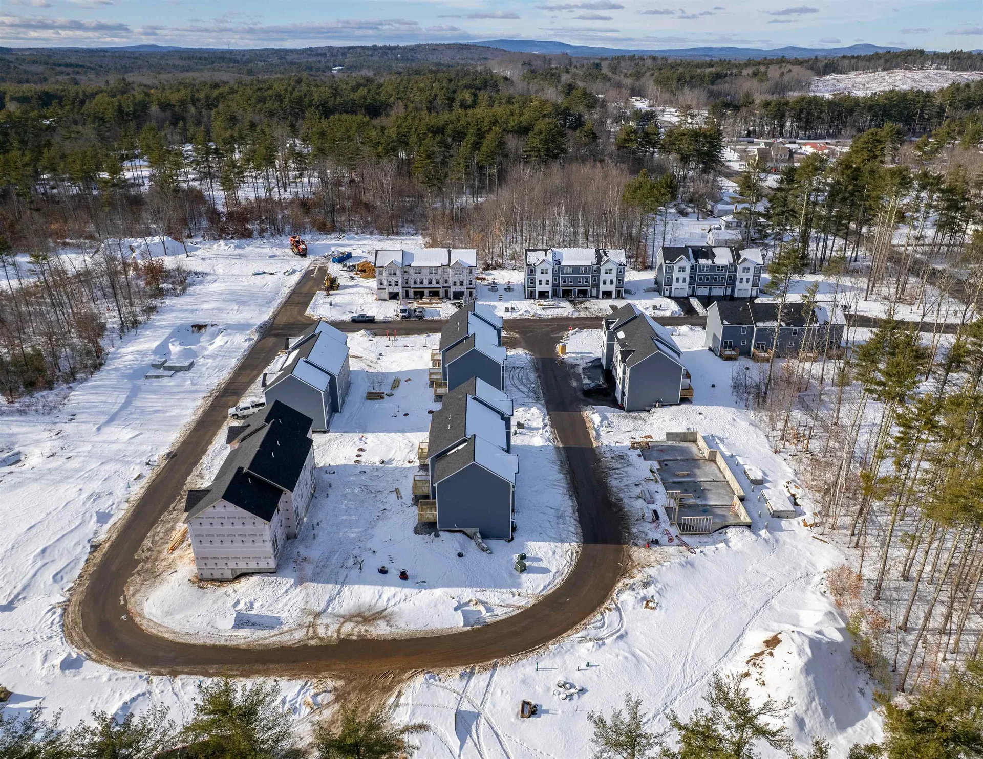 8D The Crossings At Village Center Barrington NH 03825