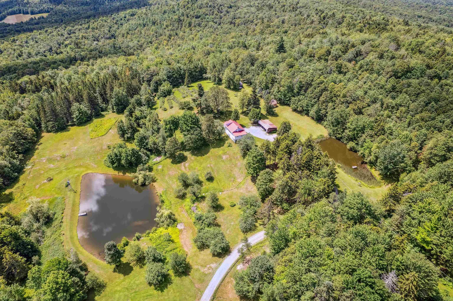 196 Cowdrey Outlook Barnard VT 05032