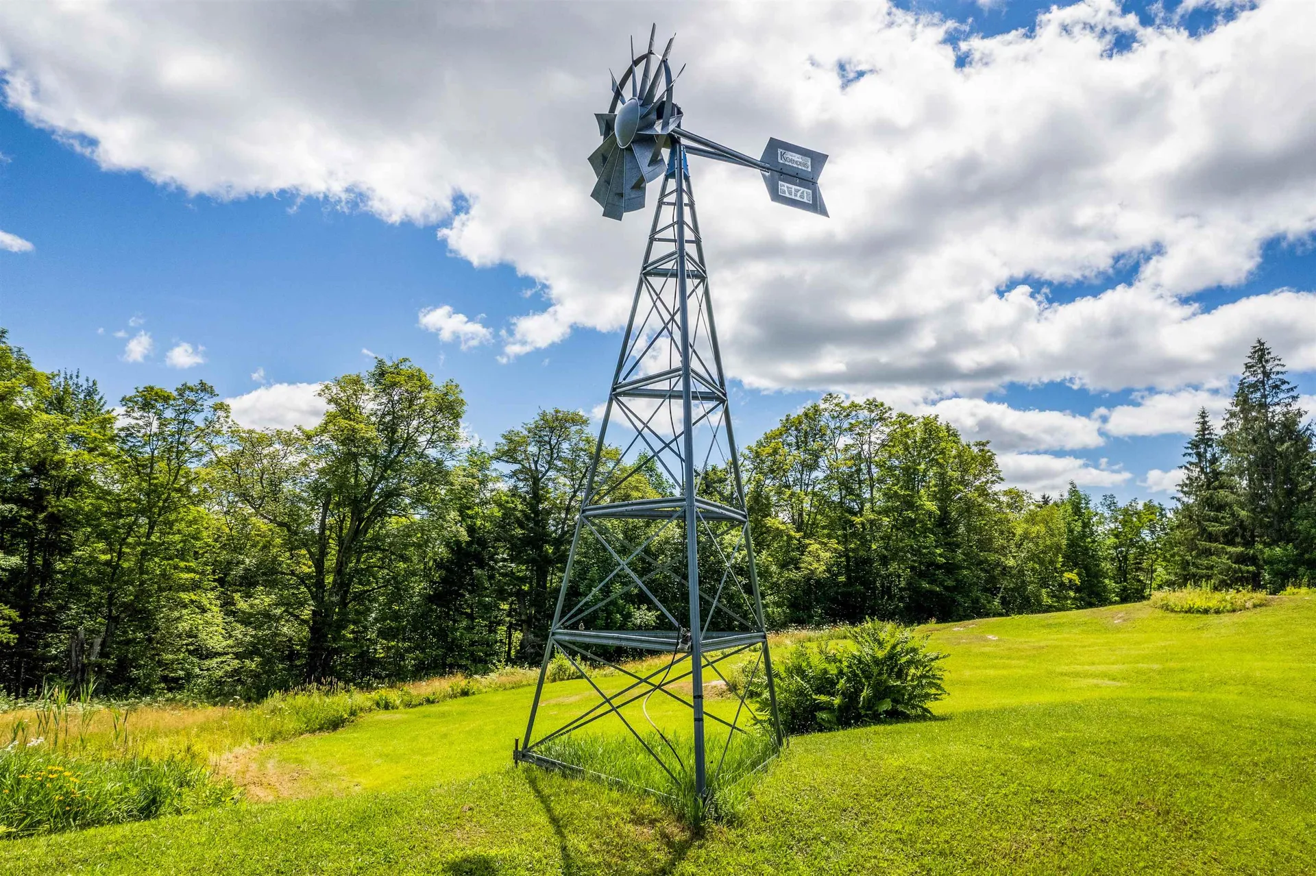 196 Cowdrey Outlook Barnard VT 05032