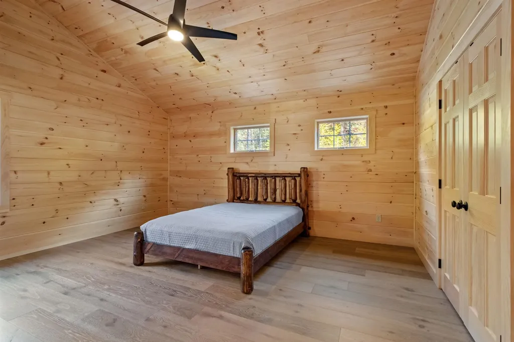 17 Landing Road Lincoln NH 03251