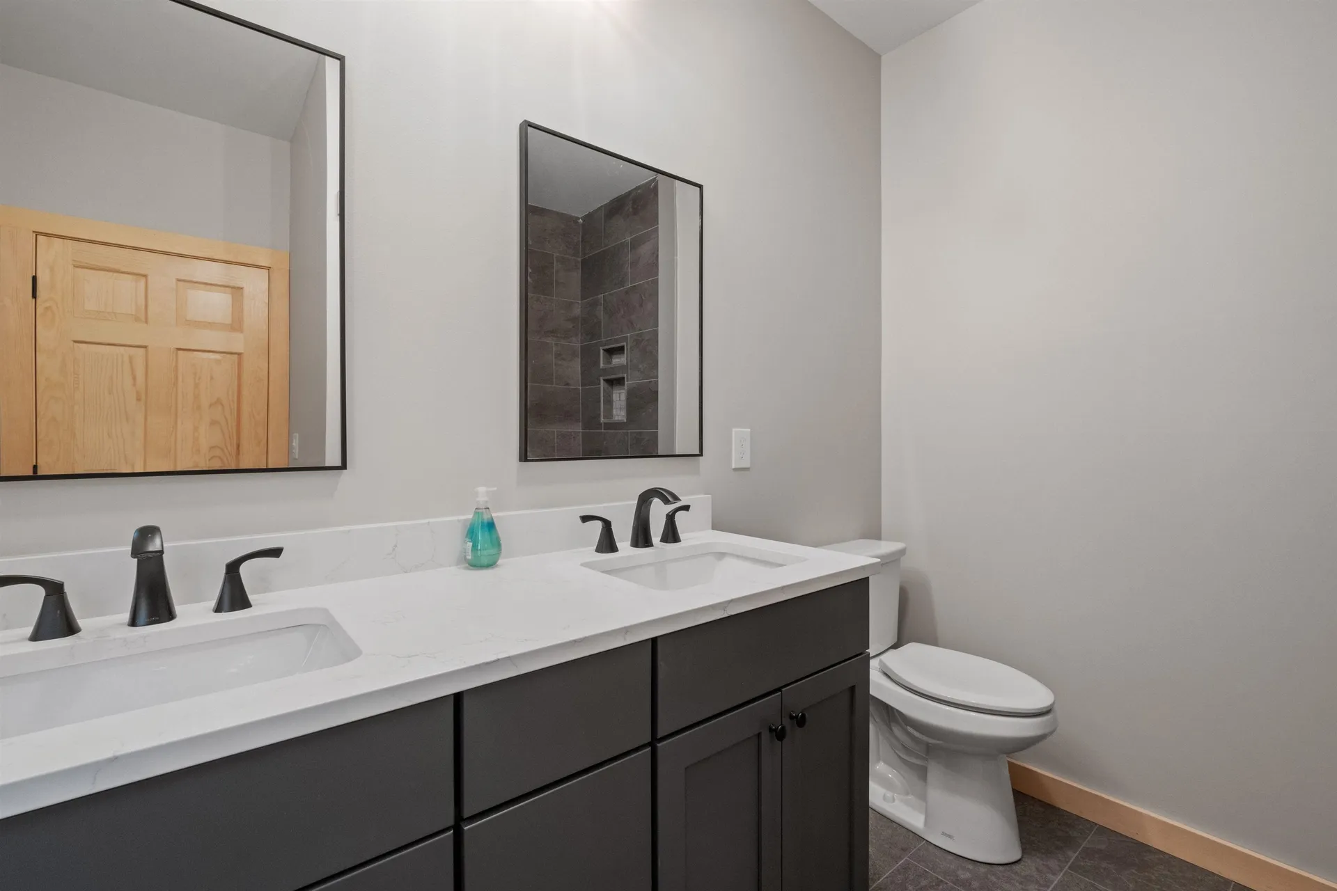 17 Landing Road Lincoln NH 03251