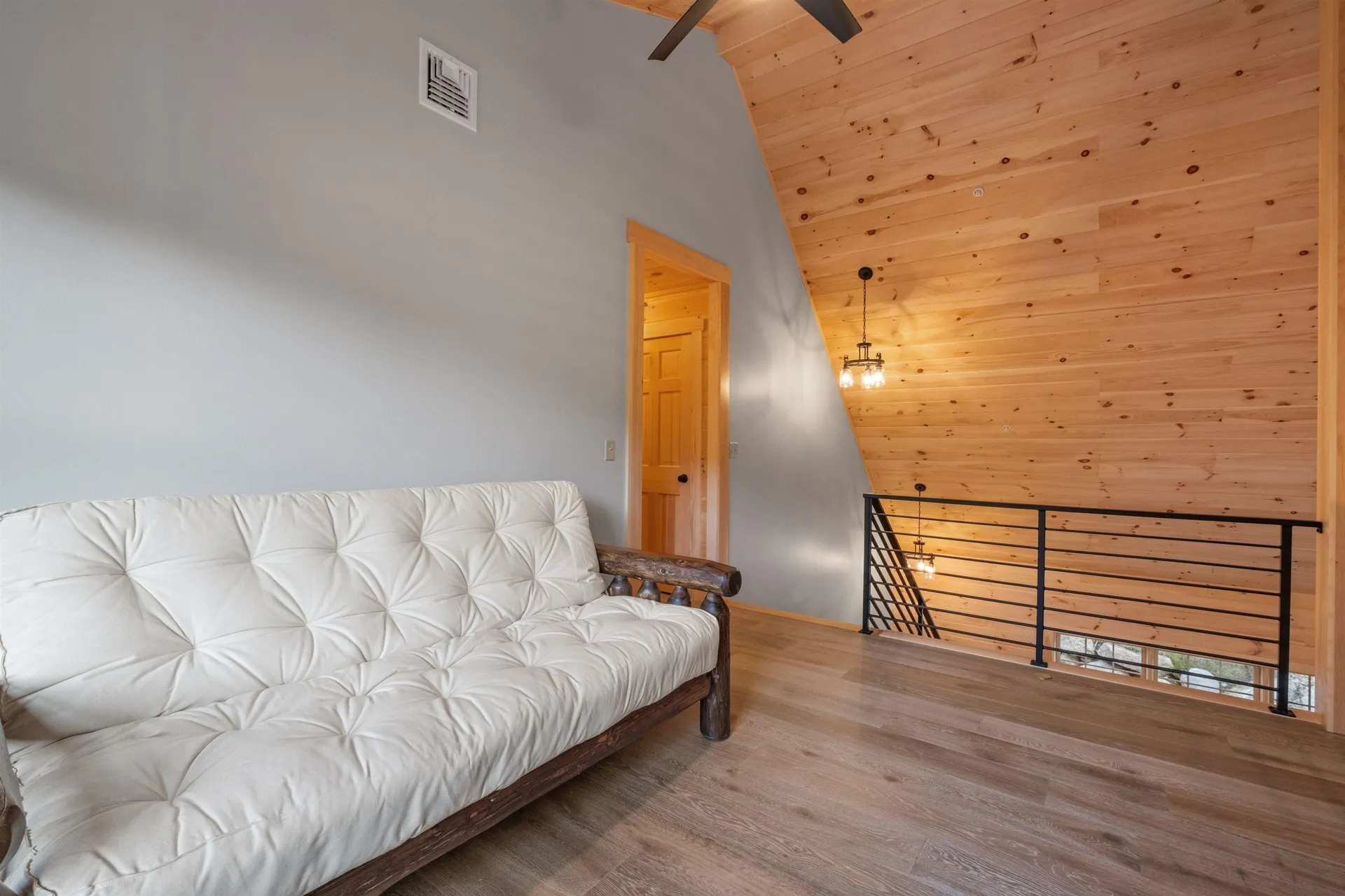 17 Landing Road Lincoln NH 03251