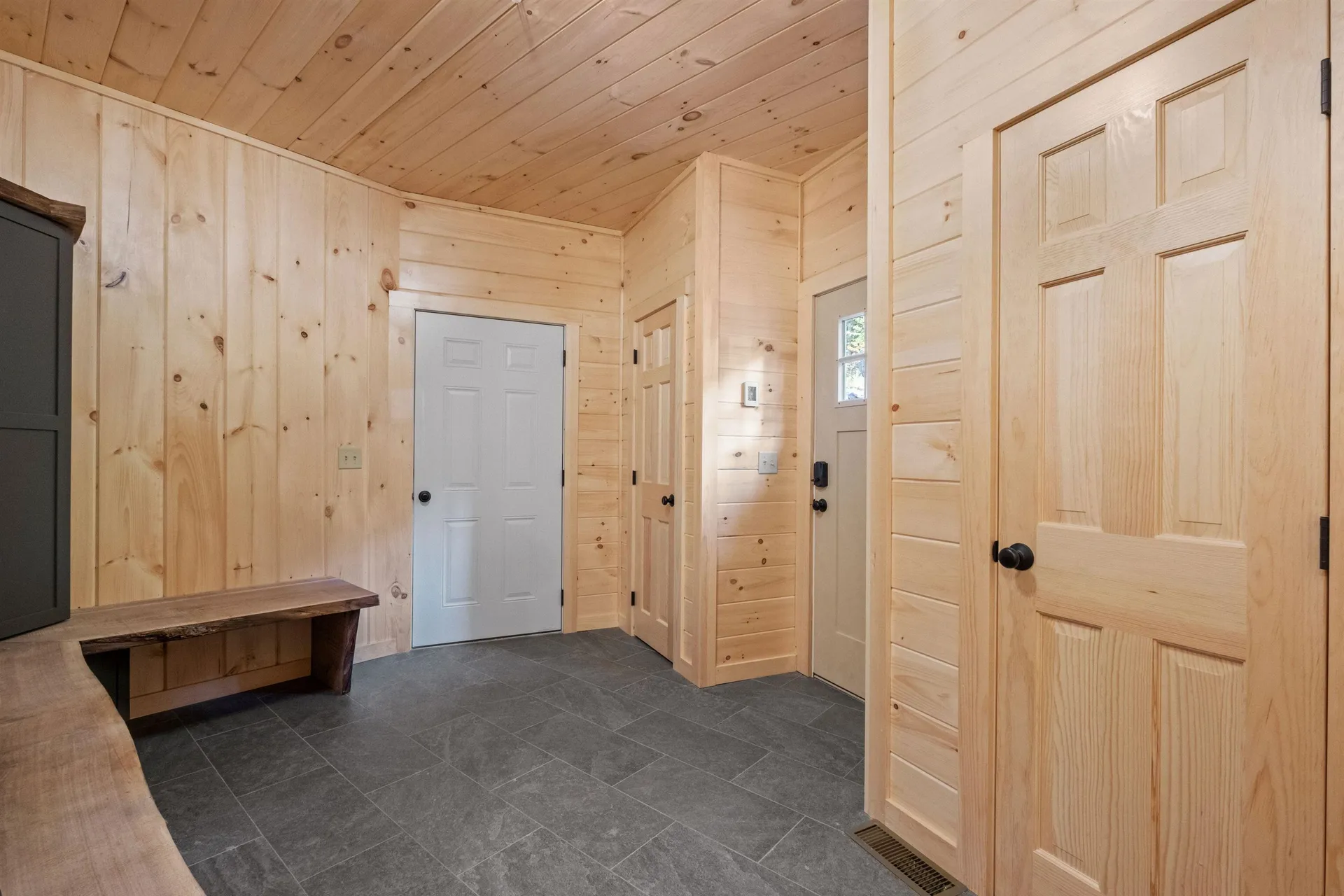 17 Landing Road Lincoln NH 03251