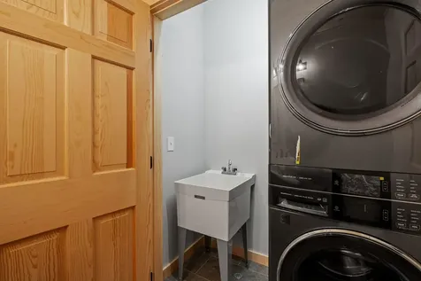 17 Landing Road Lincoln NH 03251