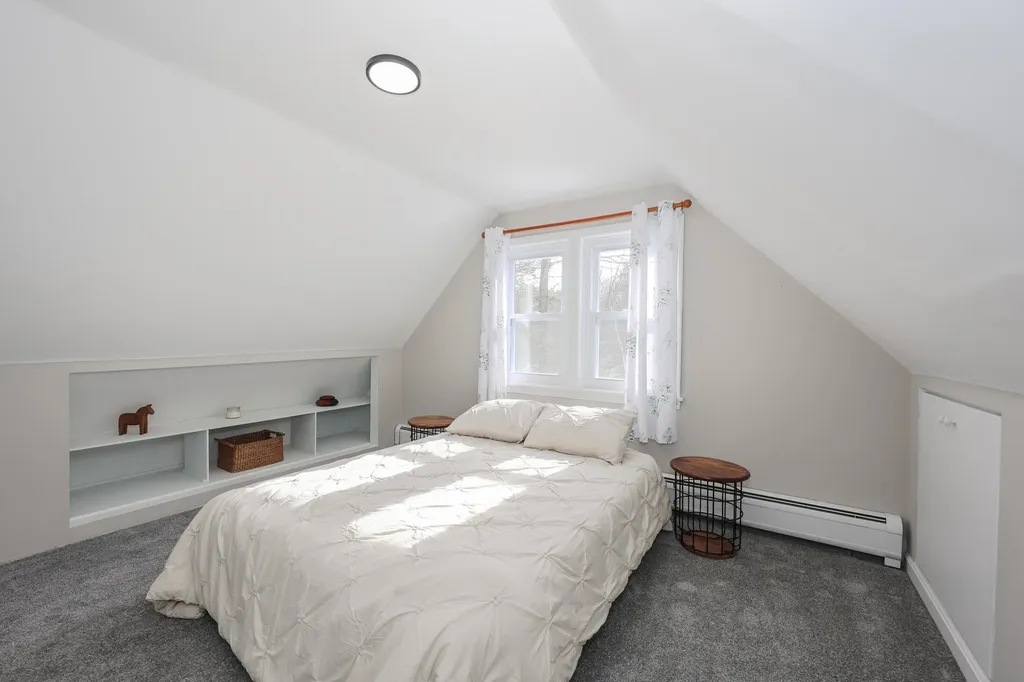 13 Van Ger Drive Bow NH 03304