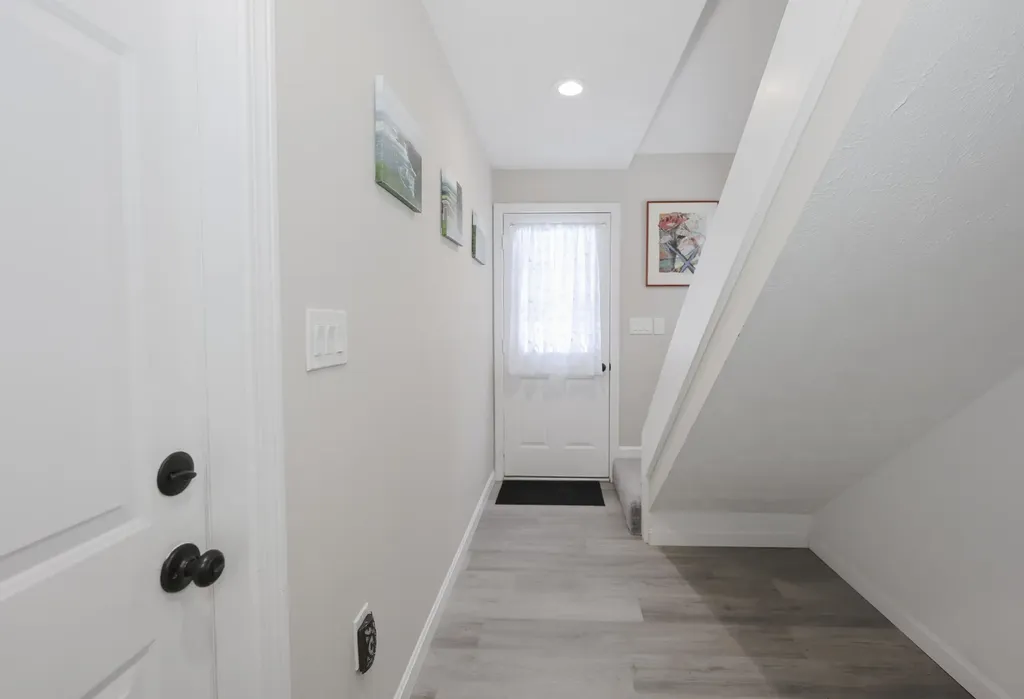 13 Van Ger Drive Bow NH 03304