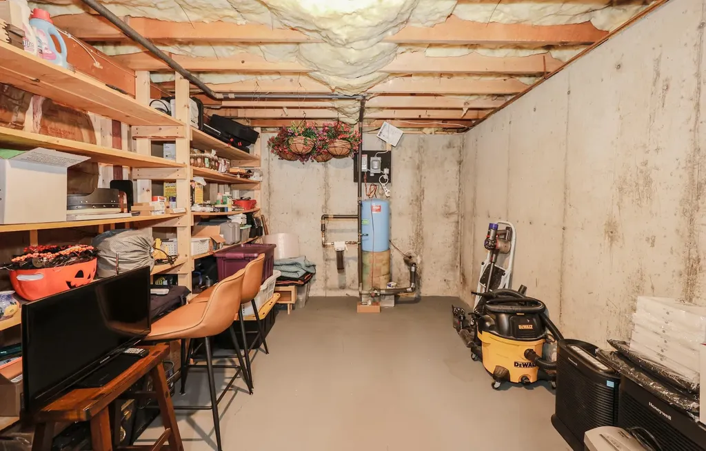 13 Van Ger Drive Bow NH 03304