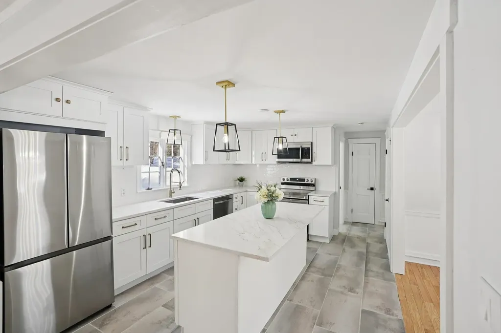 55 Woodridge Road Hampstead NH 03826