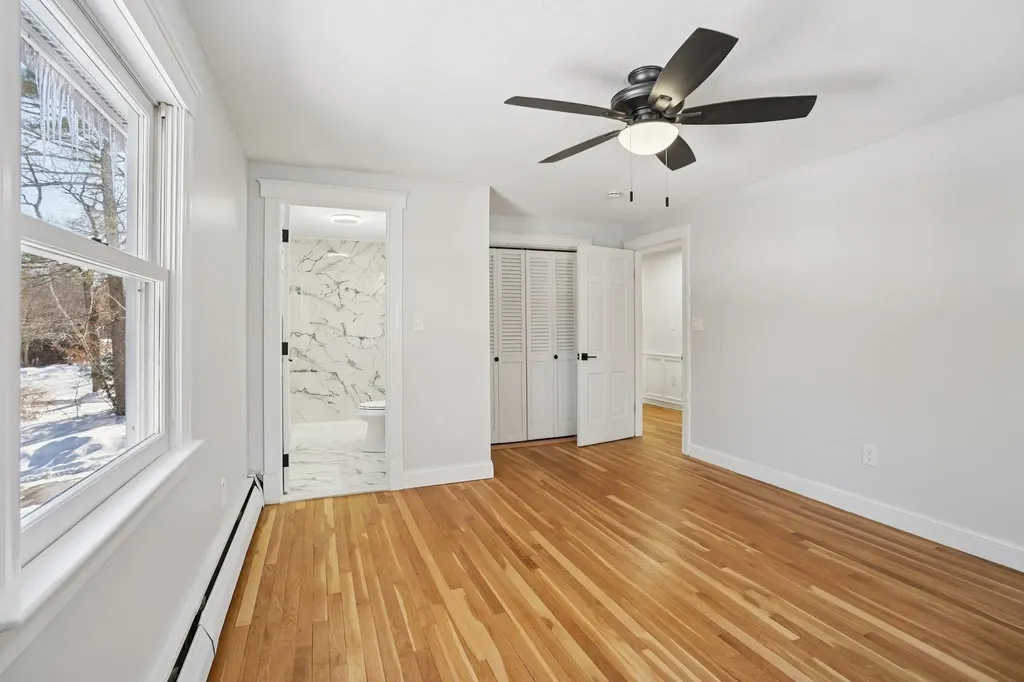 55 Woodridge Road Hampstead NH 03826