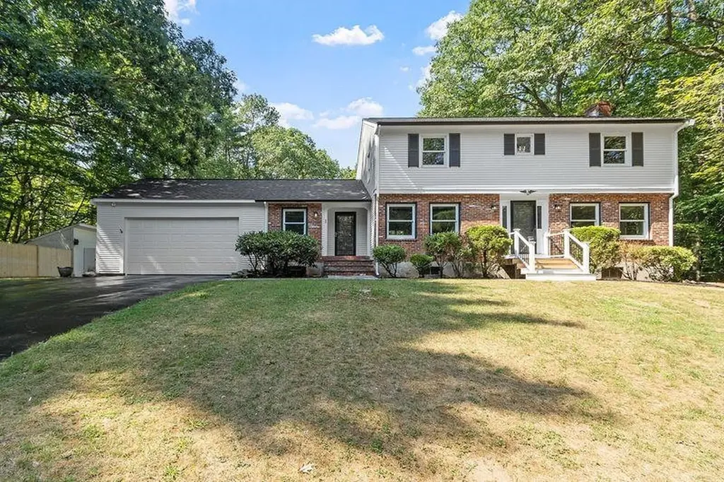 55 Woodridge Road Hampstead NH 03826