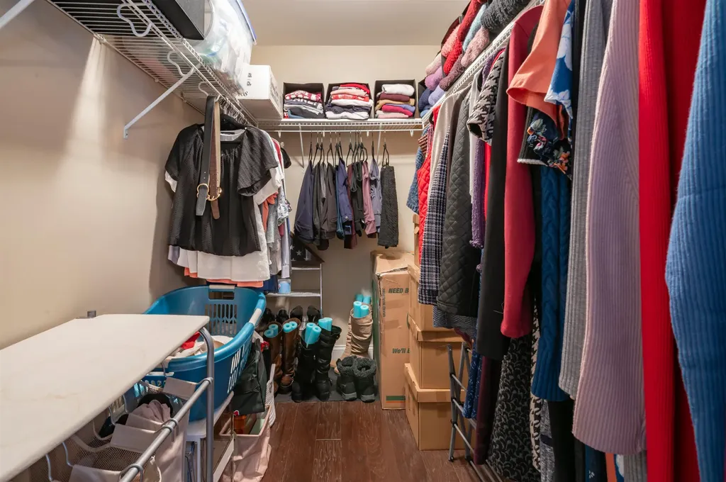 285 Cochran Hill Road New Boston NH 03070