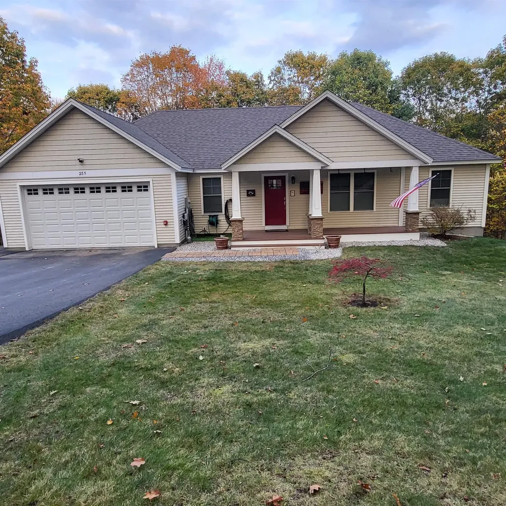 285 Cochran Hill Road New Boston NH 03070