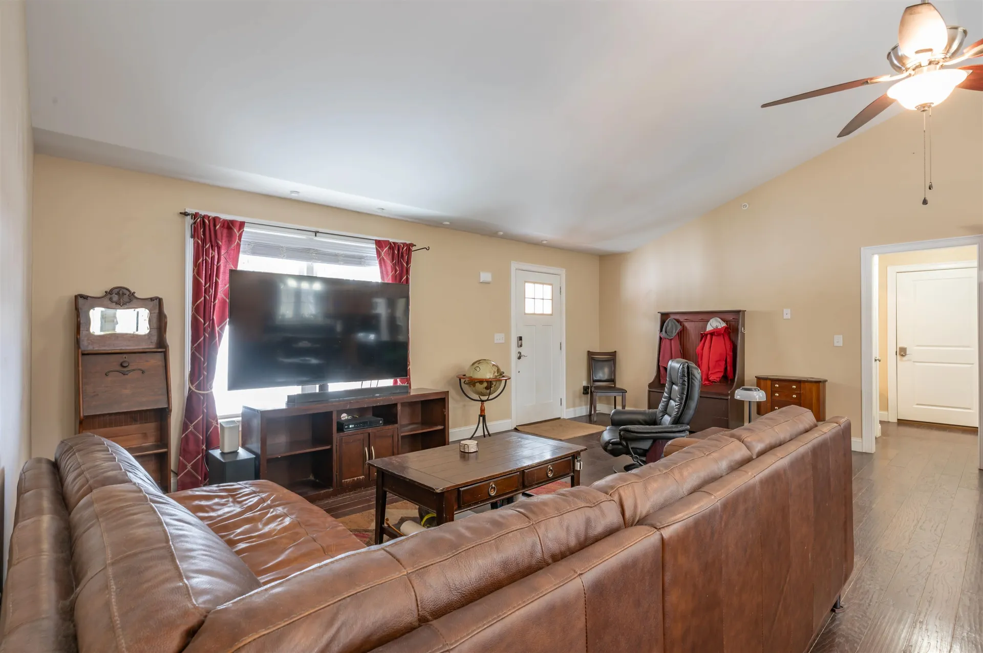 285 Cochran Hill Road New Boston NH 03070