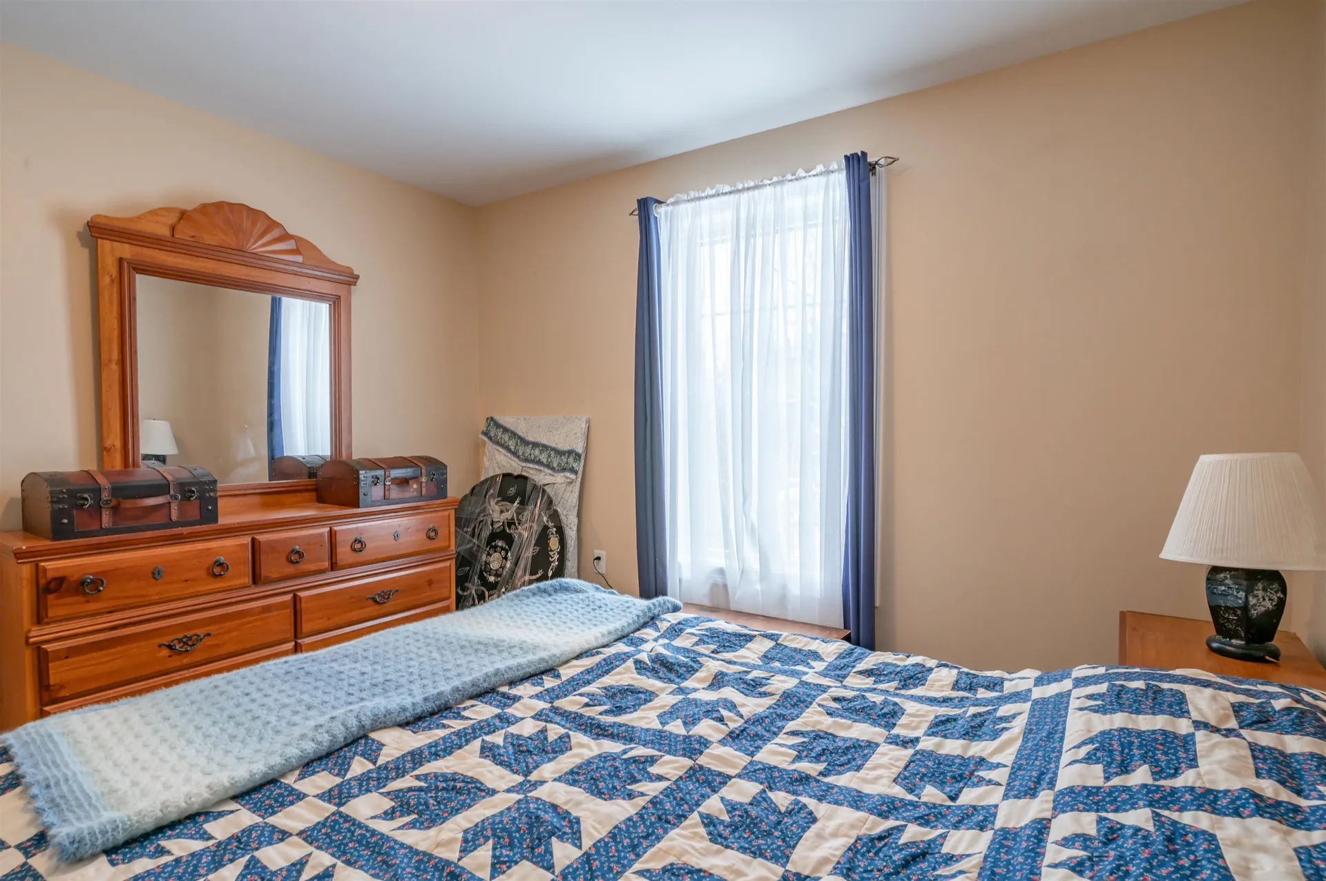 285 Cochran Hill Road New Boston NH 03070