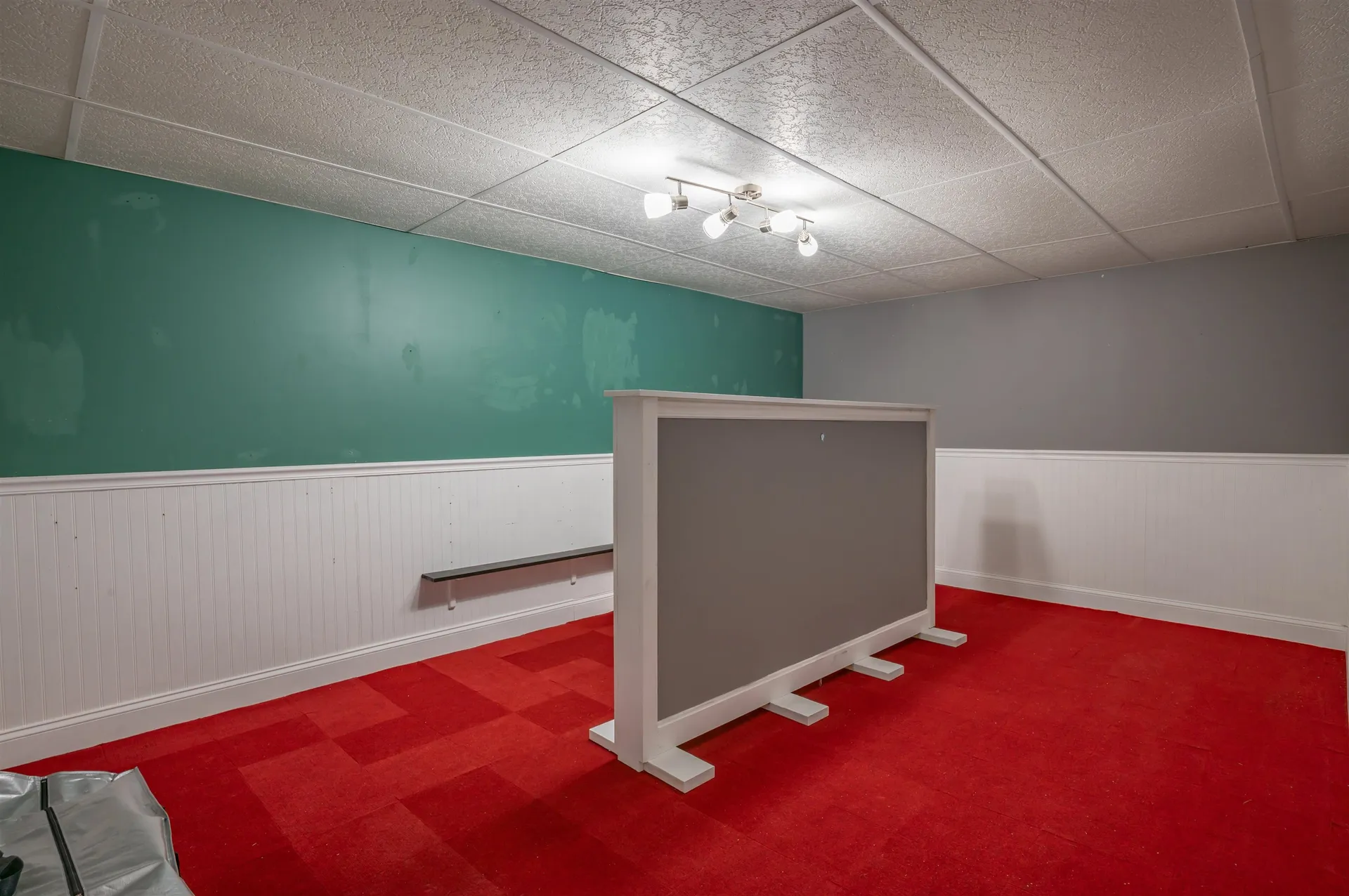 285 Cochran Hill Road New Boston NH 03070