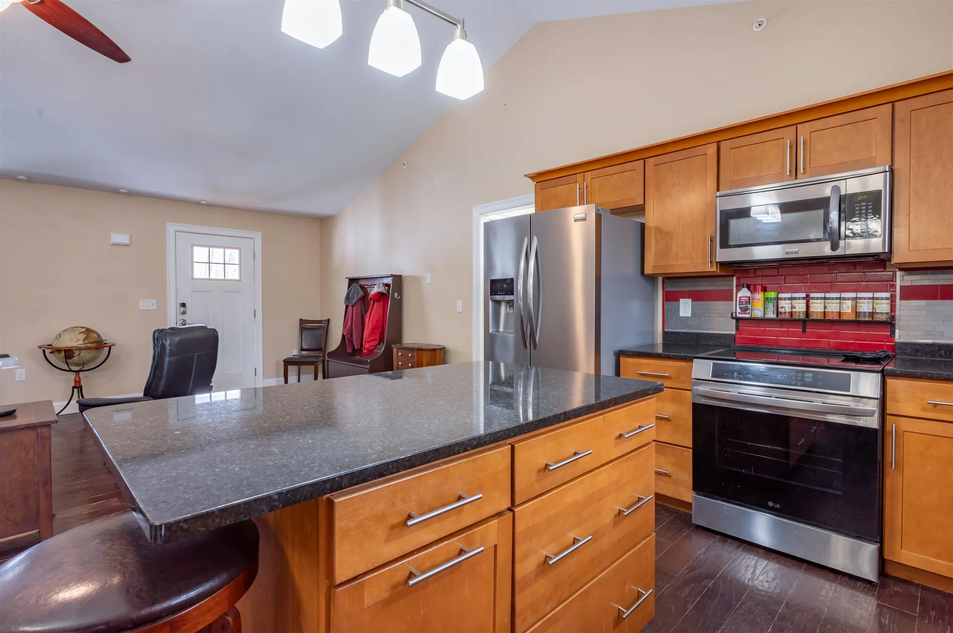 285 Cochran Hill Road New Boston NH 03070