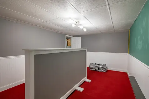 285 Cochran Hill Road New Boston NH 03070
