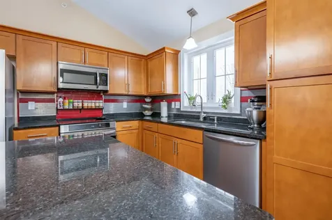 285 Cochran Hill Road New Boston NH 03070