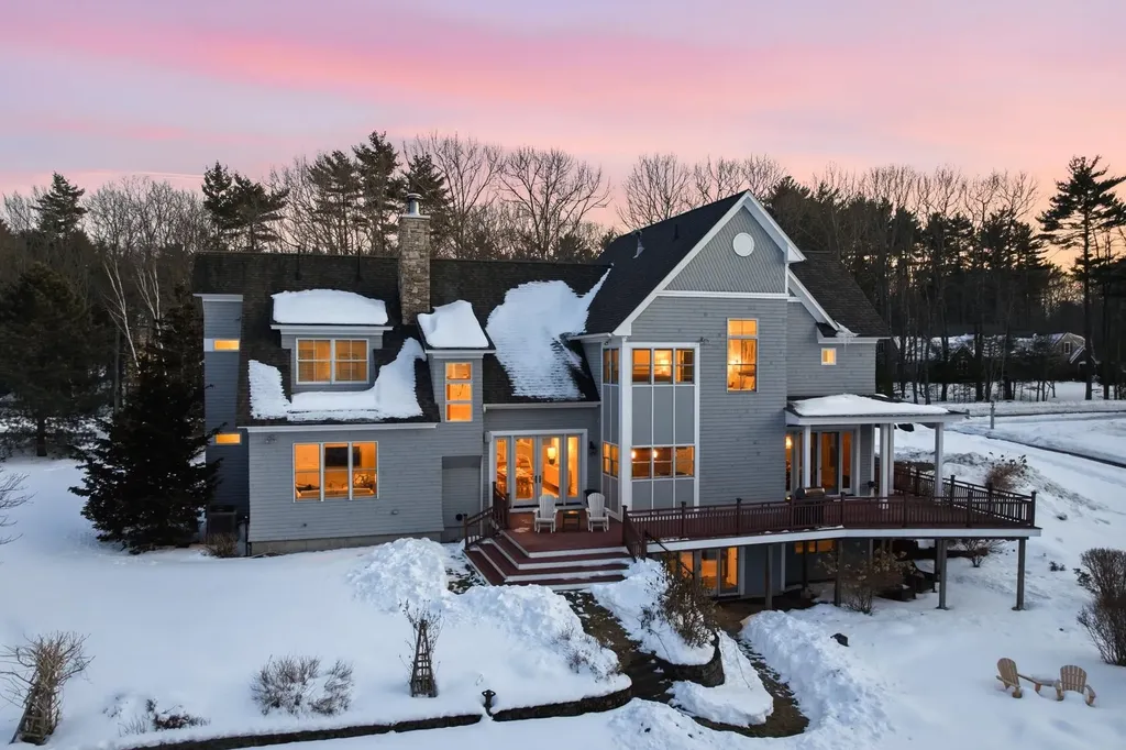 104 Odiorne Point Road Portsmouth NH 03801