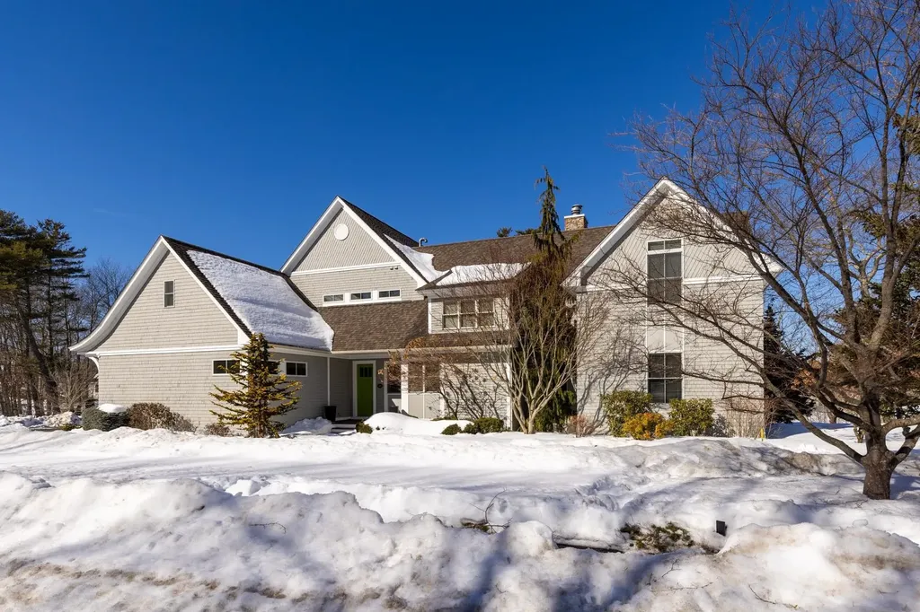 104 Odiorne Point Road Portsmouth NH 03801