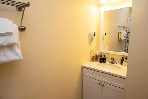 264/266 Qtr. I V Jackson Gore Inn Ludlow VT 05149