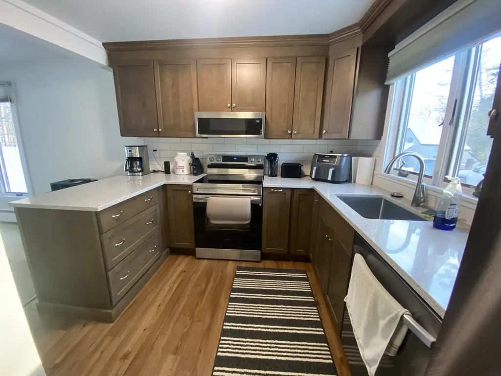 11 Hassey Bend Wilmington VT 05363