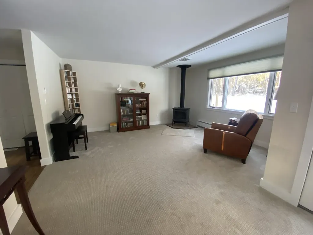 11 Hassey Bend Wilmington VT 05363