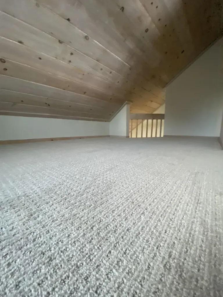 11 Hassey Bend Wilmington VT 05363