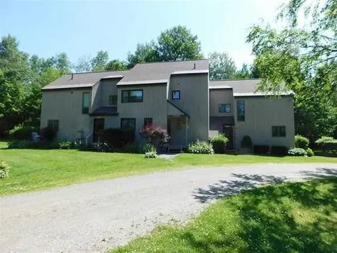 11 Hassey Bend Wilmington VT 05363