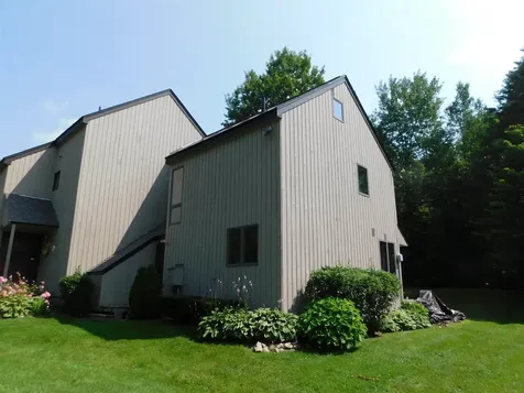 11 Hassey Bend Wilmington VT 05363