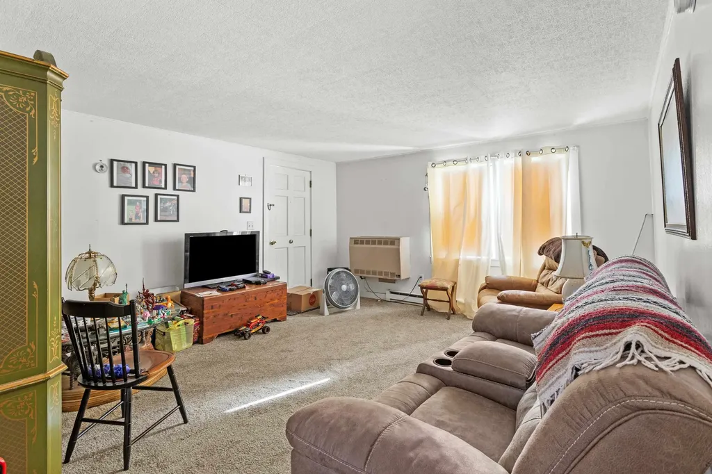 31 High Street Sunapee NH 03782