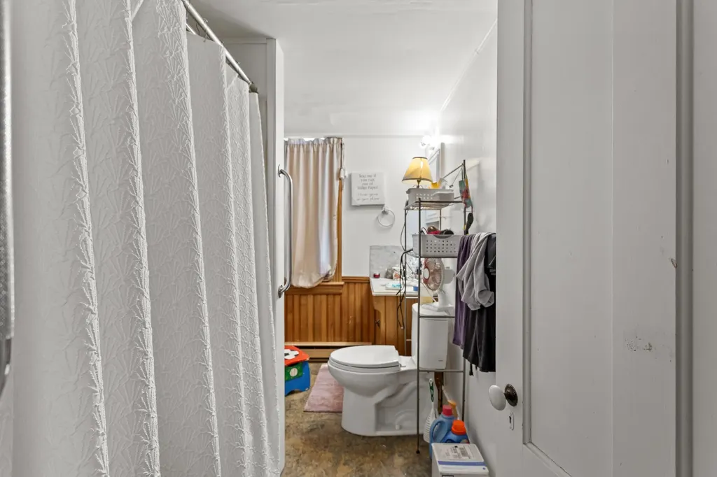 31 High Street Sunapee NH 03782