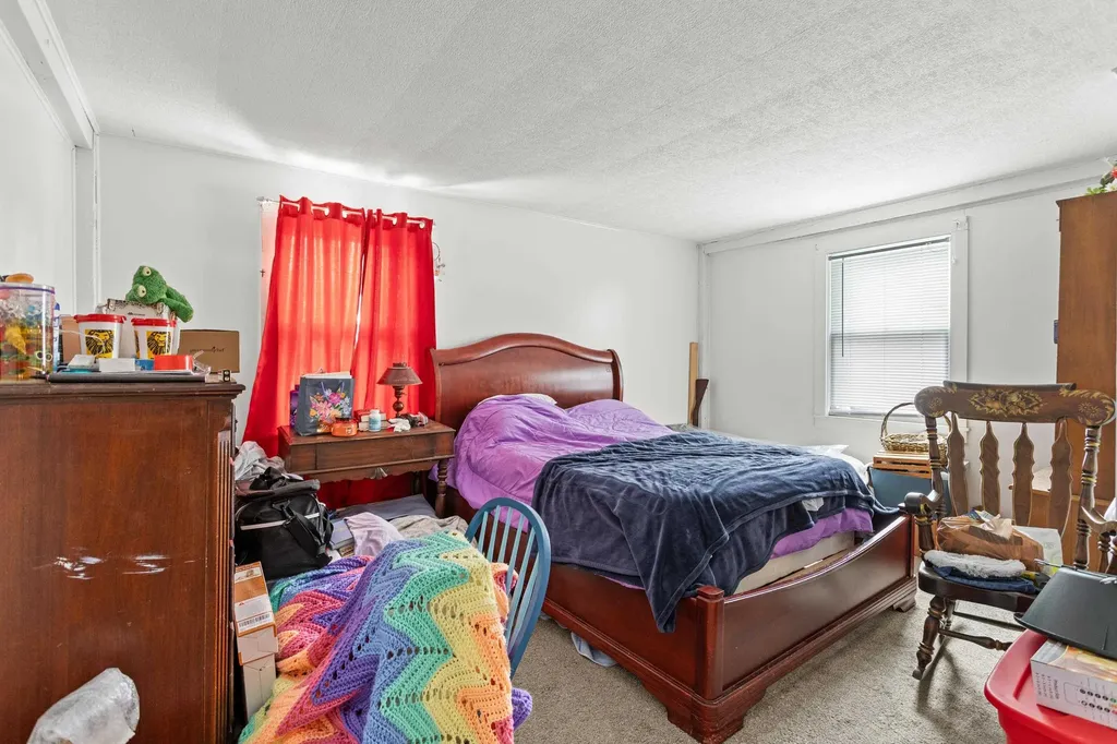 31 High Street Sunapee NH 03782