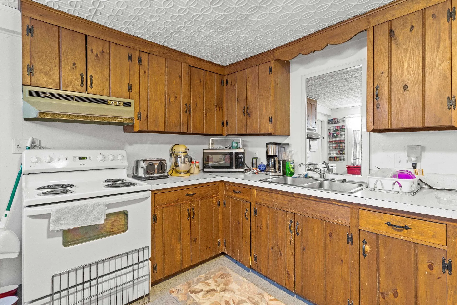 31 High Street Sunapee NH 03782