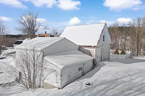 31 High Street Sunapee NH 03782