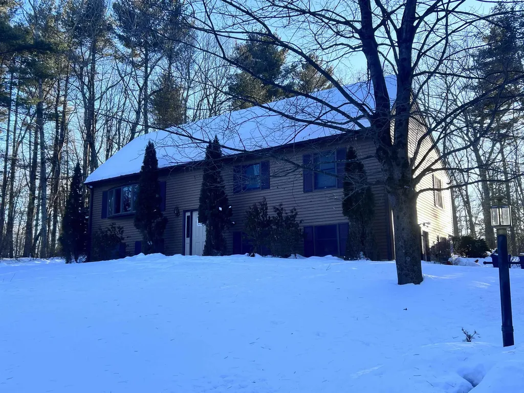 38 East Road Plaistow NH 03865