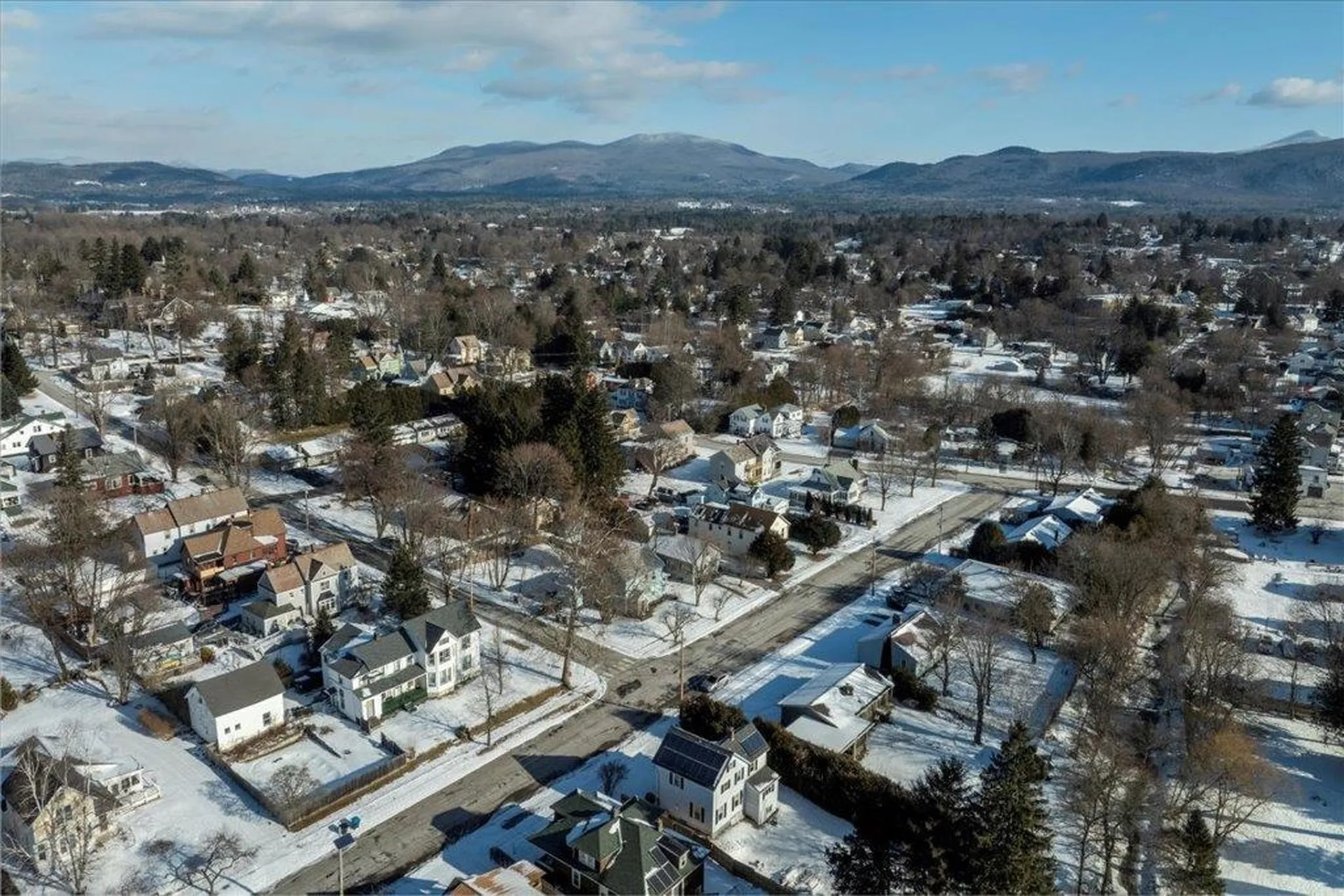 122 Oak Street Rutland City VT 05701