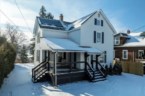 122 Oak Street Rutland City VT 05701