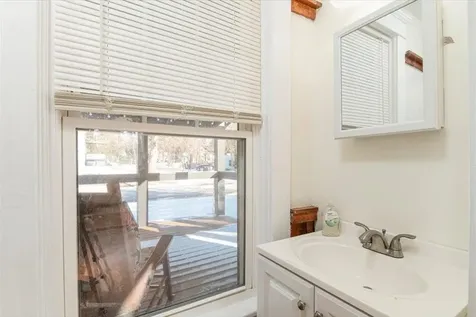 122 Oak Street Rutland City VT 05701