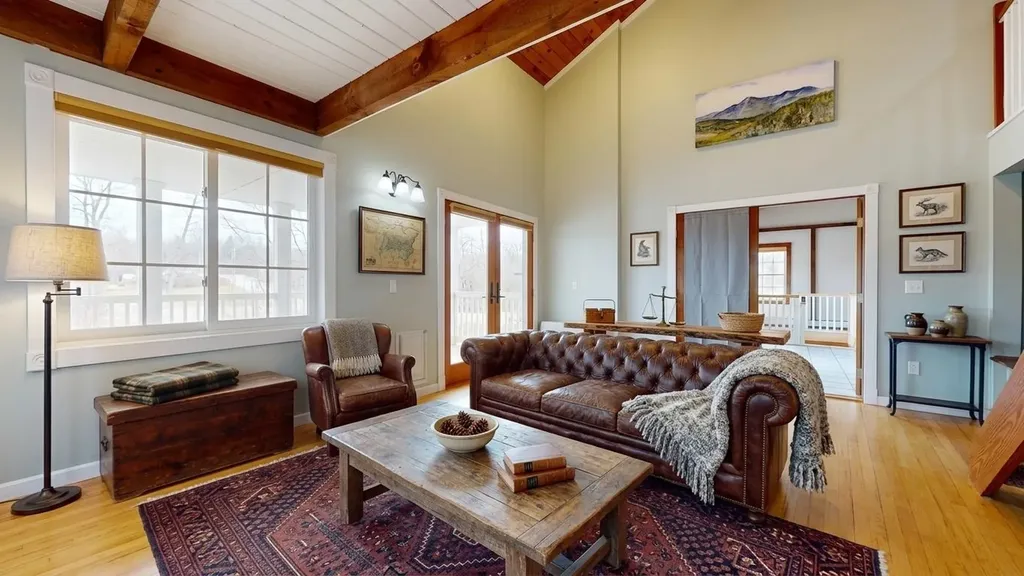 11 Lamore Road Essex VT 05452