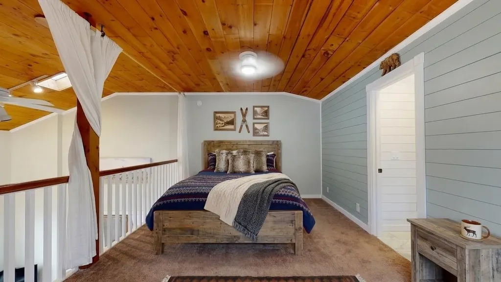 11 Lamore Road Essex VT 05452